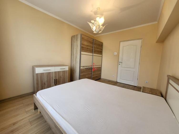 Apartament cu 2 camere decomandat în Baba Novac