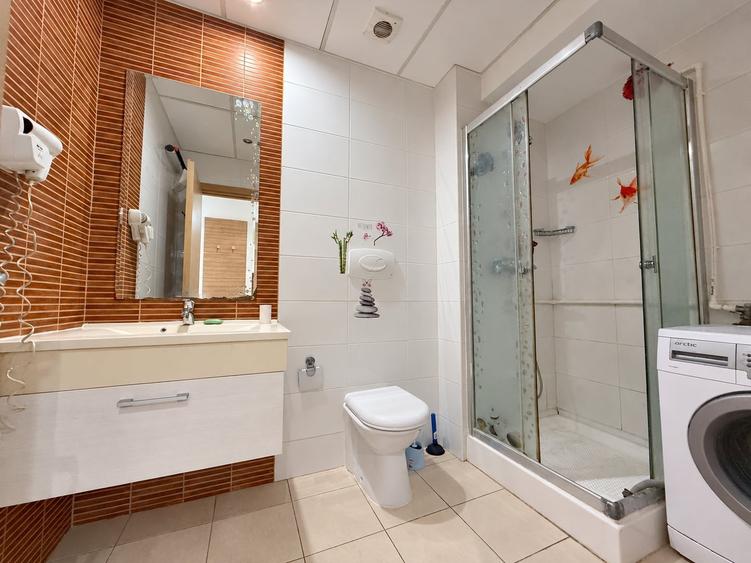 Apartament cu 2 camere semidecomandat, mobilat în Vitan