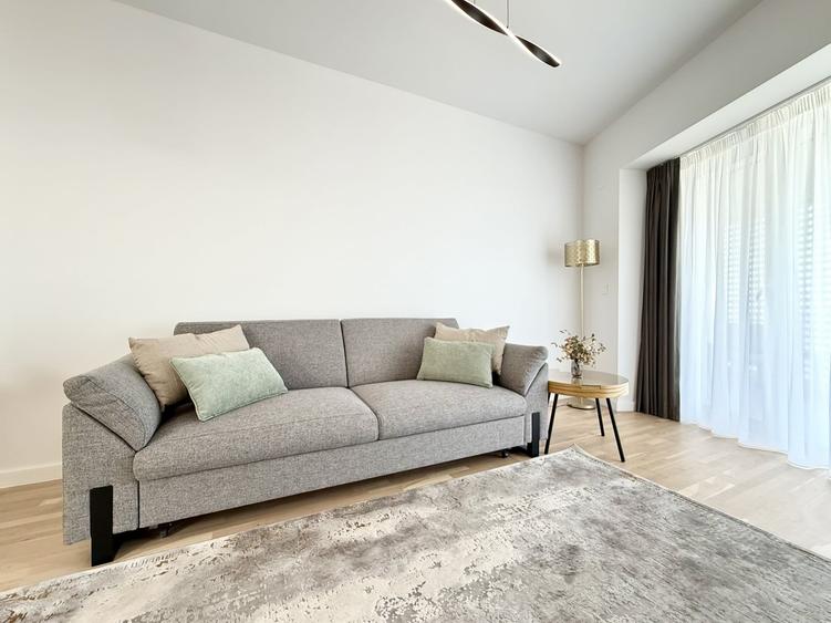 Apartament cu 3 camere decomandat, mobilat în Dămăroaia