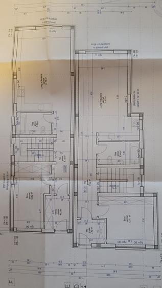 Casă cu 3 camere în Tăuți