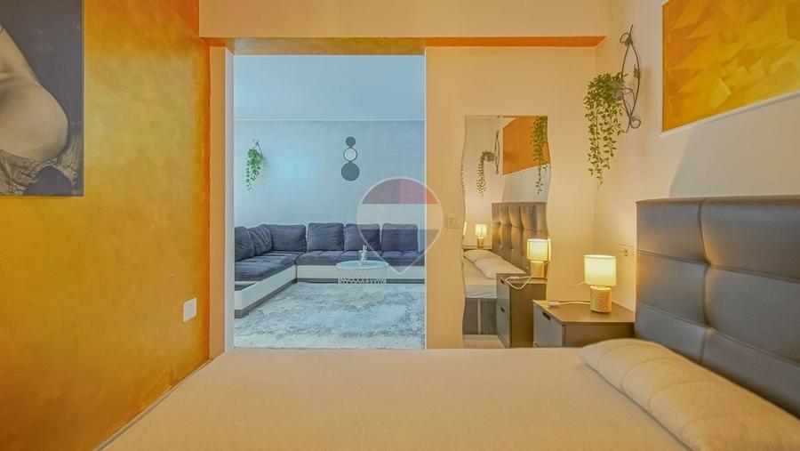 Apartament cu 2 camere semidecomandat, mobilat în Tractorul