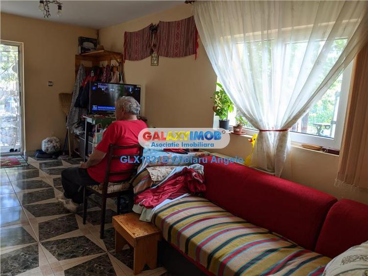 Casă cu 4 camere cu Garaj în Grădiștea