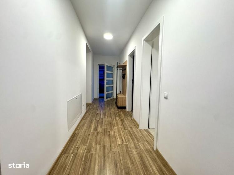Casă cu 4 camere în Corușu