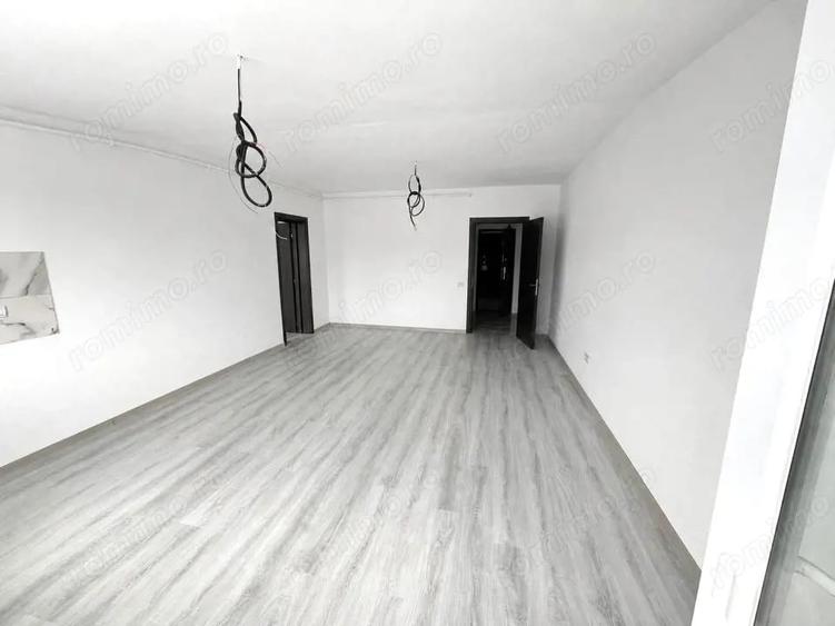 Apartament cu 2 camere semidecomandat în Sânpetru