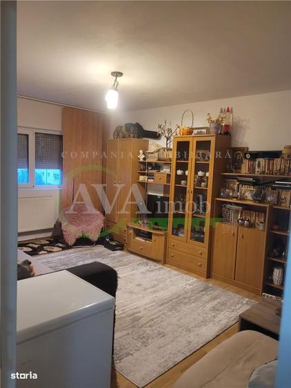 Apartament 2 camere , 22 Decembrie - 8