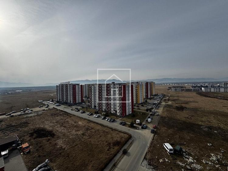 Penthouse cu 3 camere decomandat în Mihai Viteazul