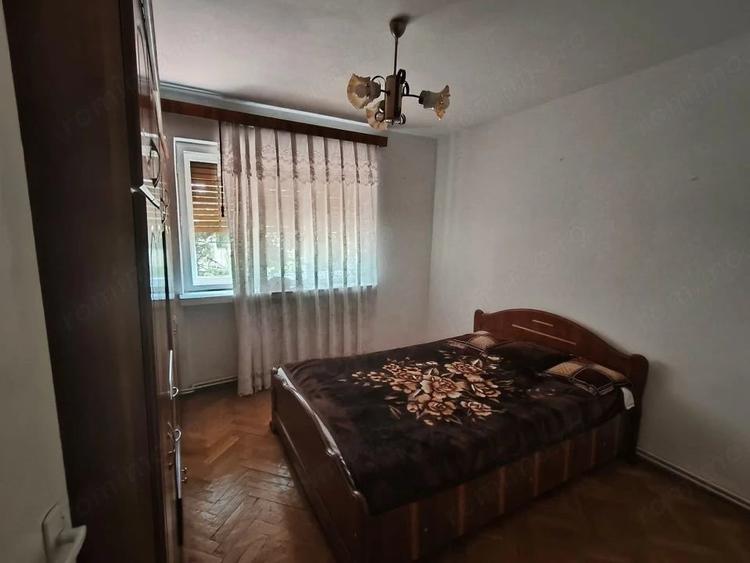 Apartament cu 3 camere decomandat în Ultracentral