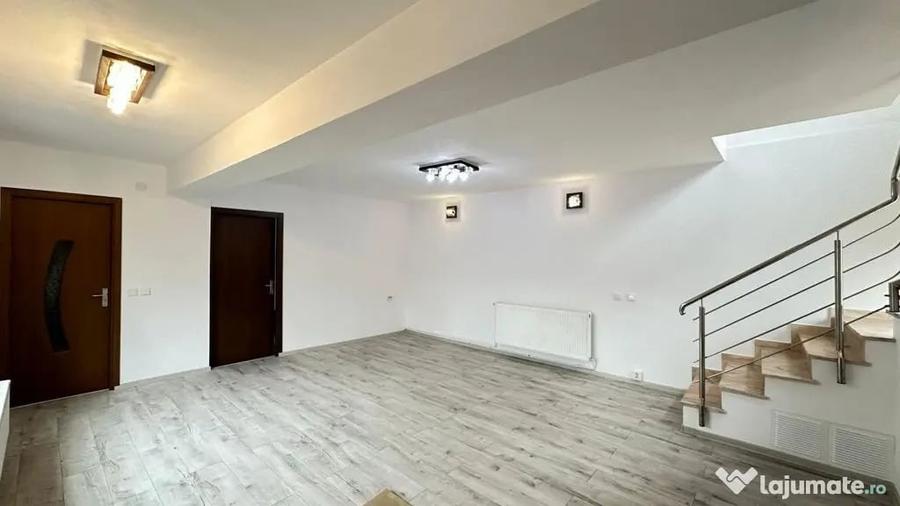 Casă cu 3 camere cu Teren 1397 Mp în Ștefănești