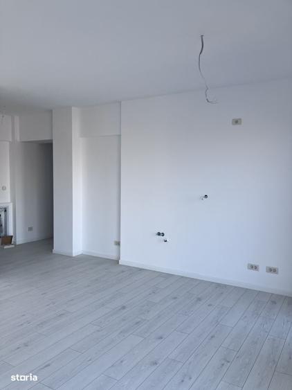 Apartament cu 3 camere în Dobroești