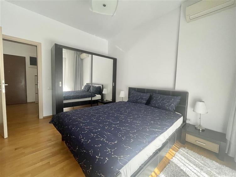 Apartament cu 3 camere decomandat, mobilat în Nordului