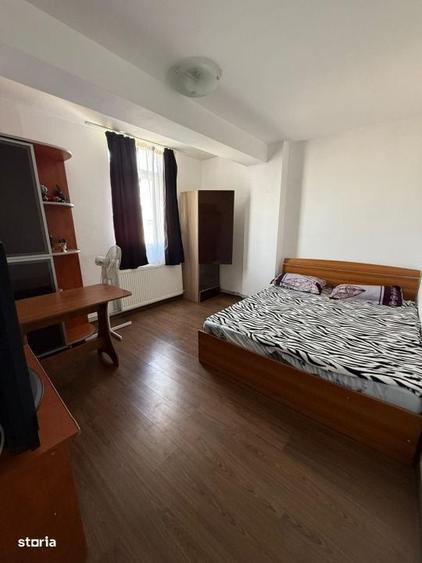 Apartament cu 2 camere decomandat în Craiovița Nouă