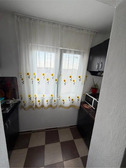 Apartament cu 2 camere decomandat în Lotus