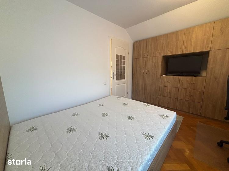 Apartament cu 4 camere în Zorilor