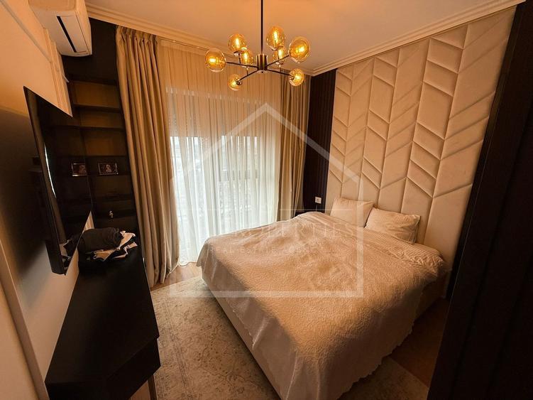 Apartament cu 3 camere semidecomandat, mobilat în Sisești