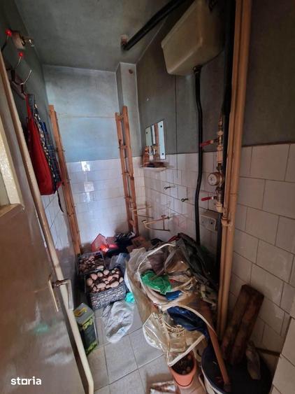 De vanzare apartament cu 4 camere, ultracentral, pret 75.000 euro - 7