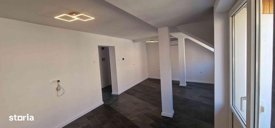 Apartament 2 camere, mansarda, zona centrala Brasov 650/luna - 5