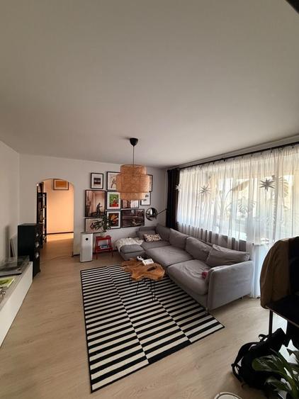 Apartament cu 3 camere în Colentina