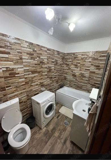 Apartament cu 2 camere decomandat în Exterior Vest