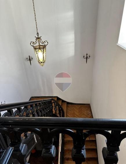 Apartament cu 5 camere circular în Grădina Icoanei