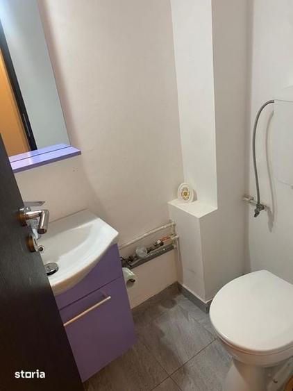 De inchiriat apartament 3 camere - 2