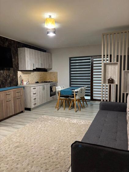 Apartament cu 2 camere decomandat în Preajba