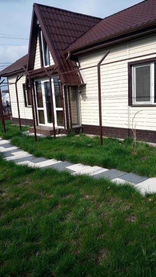 Casă cu Teren 2600 Mp în Colceag