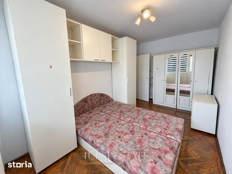 Apartament cu 3 camere decomandat în Andrei Mureșanu