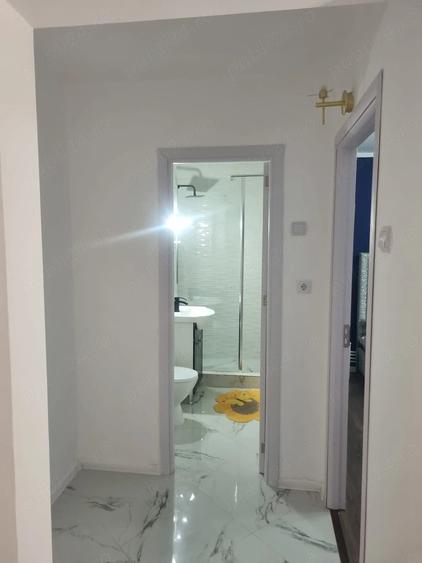 Apartament cu 2 camere nedecomandat în Central