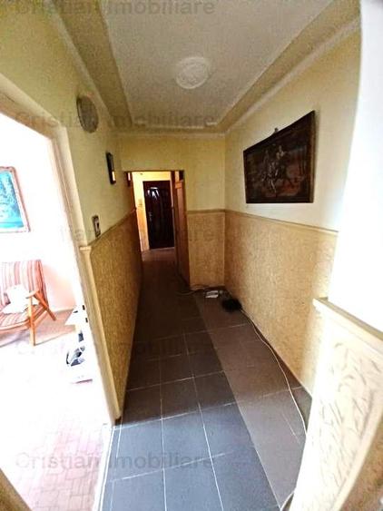Apartament cu 3 camere decomandat în Dorobanți