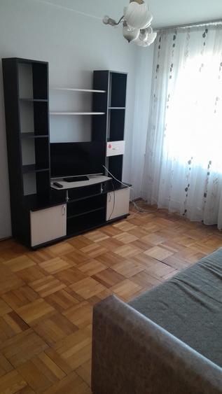 Apartament cu 2 camere semidecomandat în Trivale