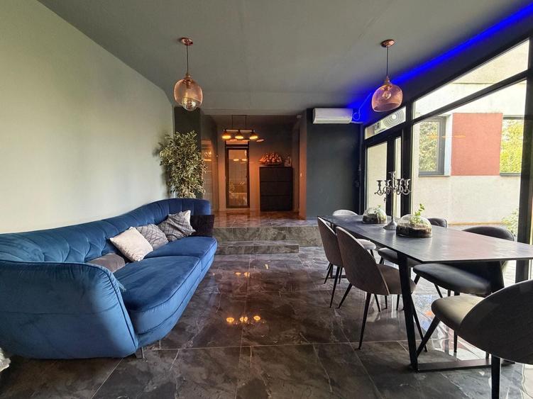 Apartament cu 2 camere decomandat, mobilat în Aradului