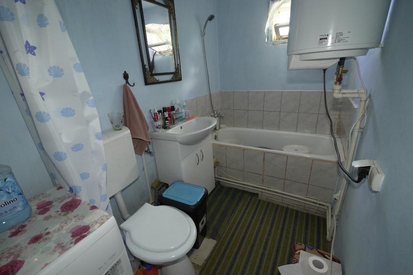 Casă cu 2 camere cu Teren 1000 Mp în Oarța de Sus