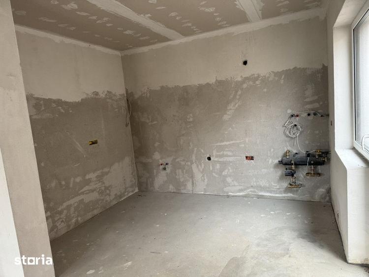 Casă cu 4 camere cu Teren 886 Mp în Sava