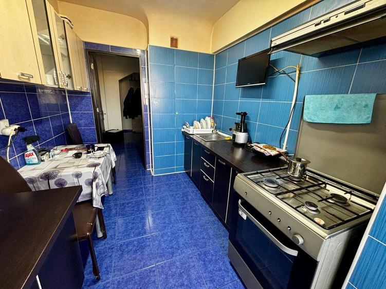 VANZARE APARTAMENT 2 CAMERE DECOMANDAT ZONA MALU ROSU, PLOIESTI - 5