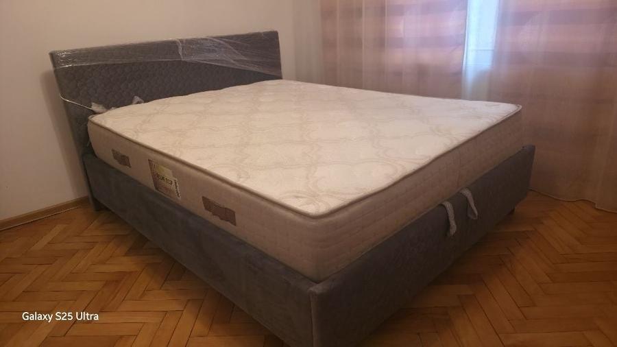 Apartament semidecomandat în Central