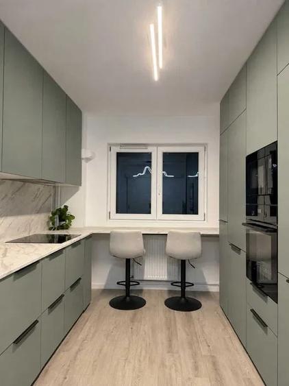 Apartament cu 4 camere decomandat, mobilat în Ștefan cel Mare