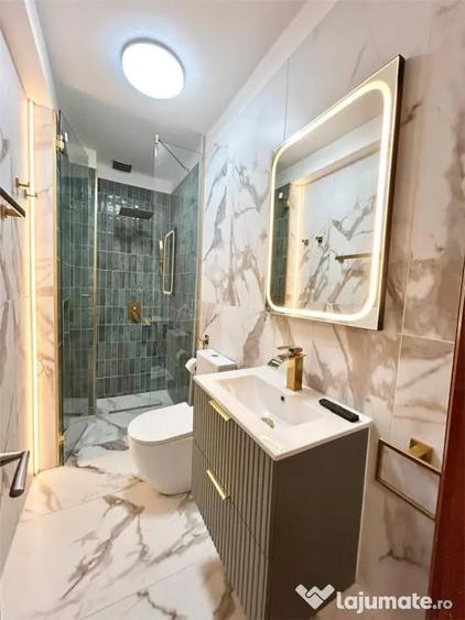 Casă cu 4 camere cu Teren 178 Mp în Central