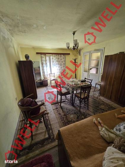 Casă cu 2 camere cu Teren 1685 Mp în Măieruș