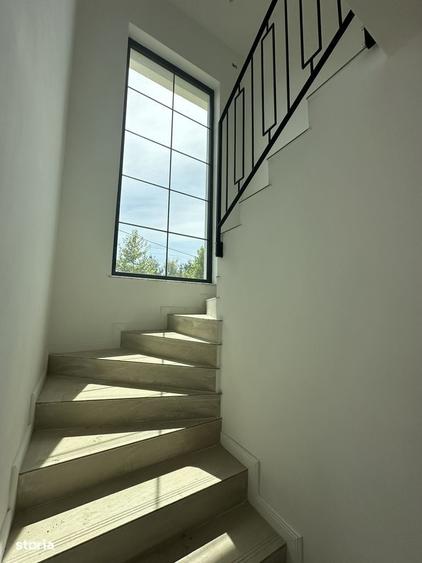 Casă cu 4 camere în Valea Ursului
