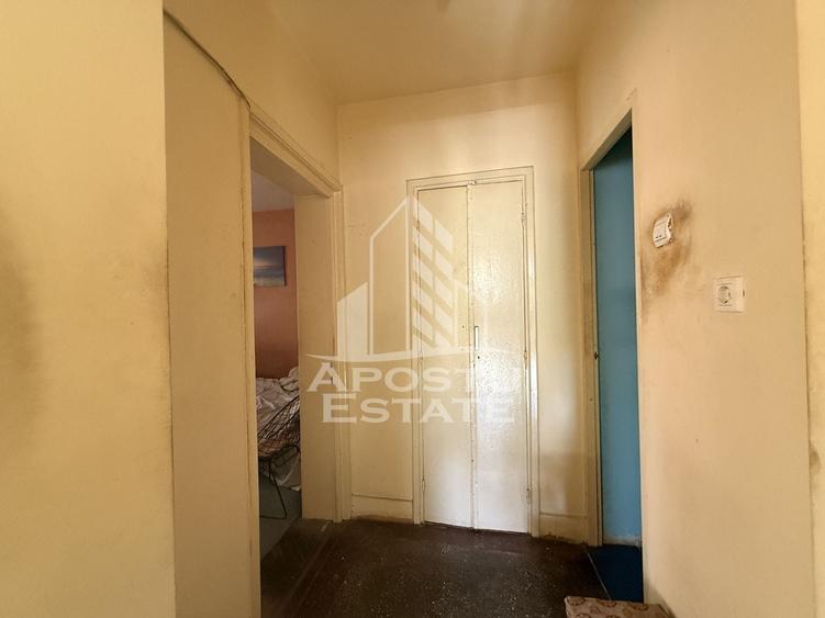 Apartament cu 2 camere decomandat în Circumvalațiunii