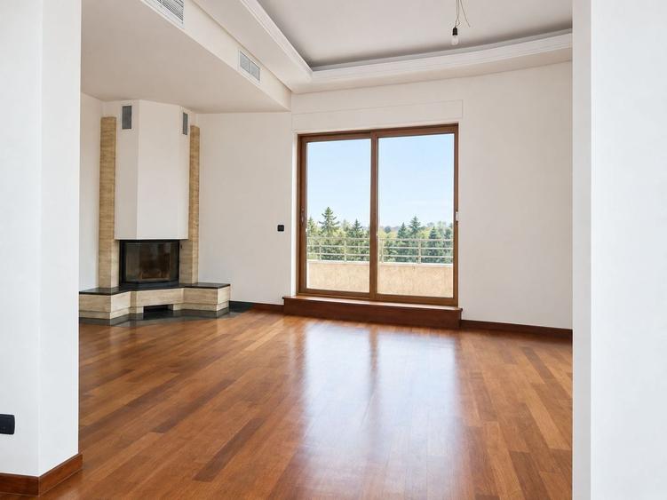 Penthouse cu 3 camere decomandat, mobilat în Primăverii