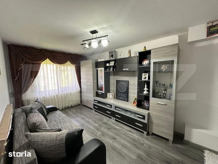 Apartament cu 4 camere în Micro 17