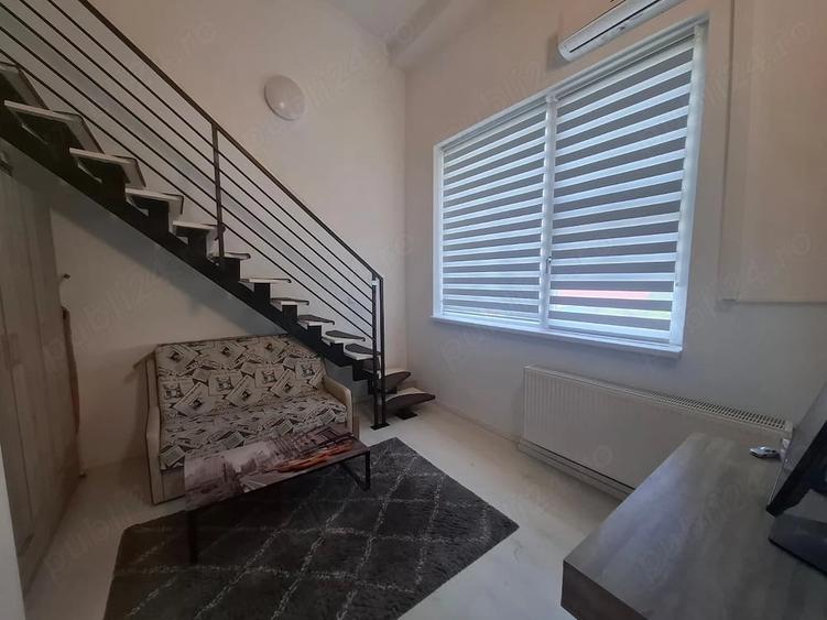 Apartament cu 4 camere nedecomandat în Central