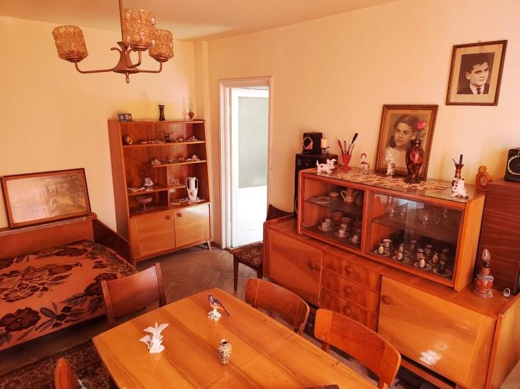 Apartament cu 2 camere semidecomandat în Ultracentral