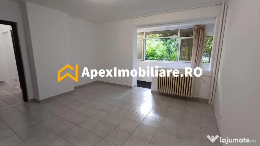 Garsonieră decomandată în Timișoara