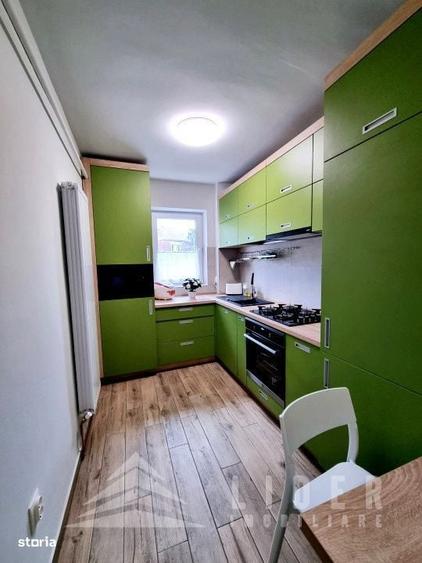 Apartament cu 3 camere decomandat în Gruia