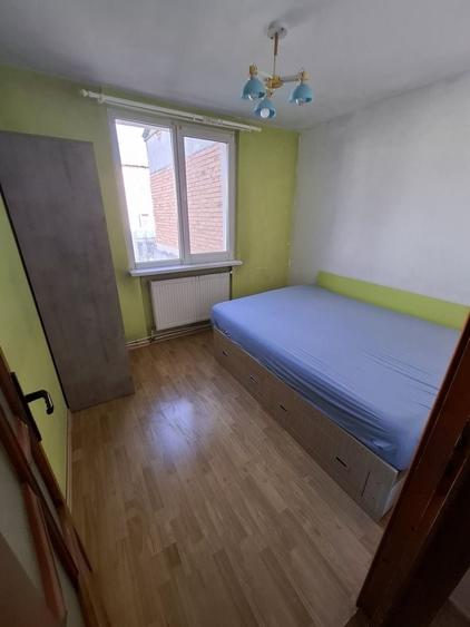 Apartament cu 2 camere semidecomandat în Dărmănești