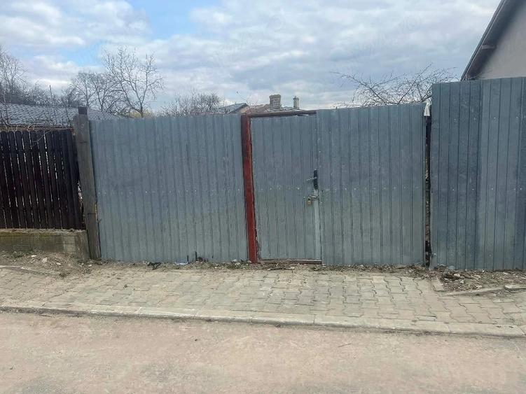 Teren de 300 mp, în Vrancea