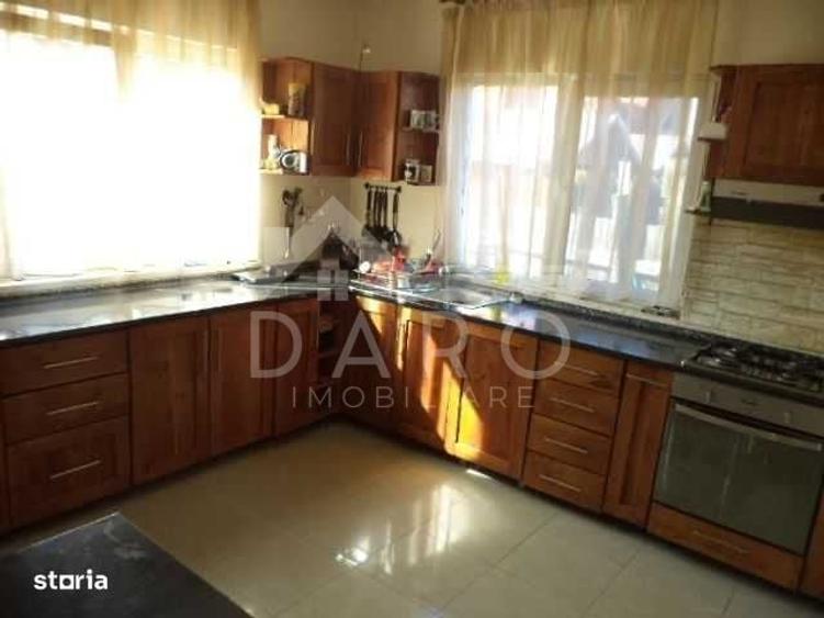 Casă cu 3 camere cu Teren 450 Mp în 7 Noiembrie