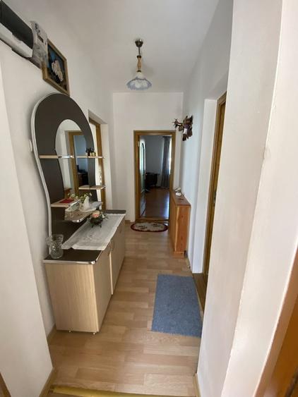 Casă cu 4 camere în Pojorâta
